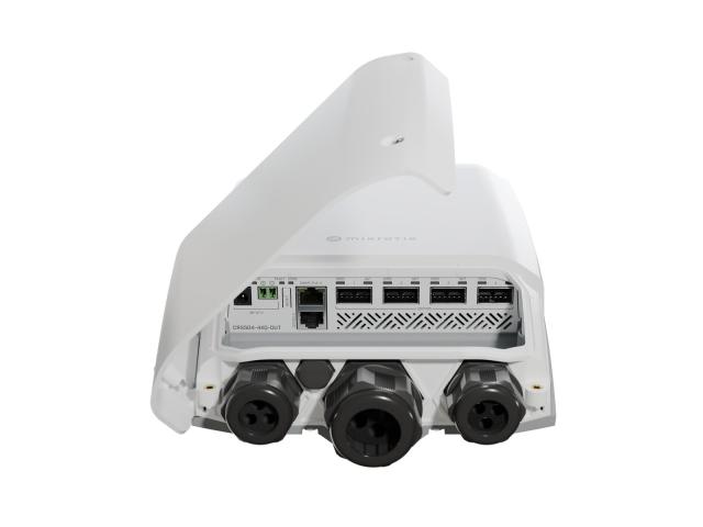 MikroTik CRS504-4XQ-OUT | Switch | Cloud Router Switch, 4x 100G QSFP28, 1x RJ45 100Mb/s, IP66